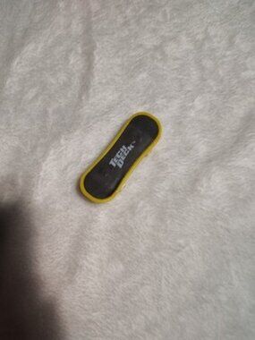 Tech Deck Dude Fingerboard Skateboard FLIP Action Figure TOY USED: YOU PICK IT